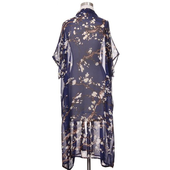 Code22 Elegant Blooming Tree Print Beach Cover Up - Picture 3 of 4